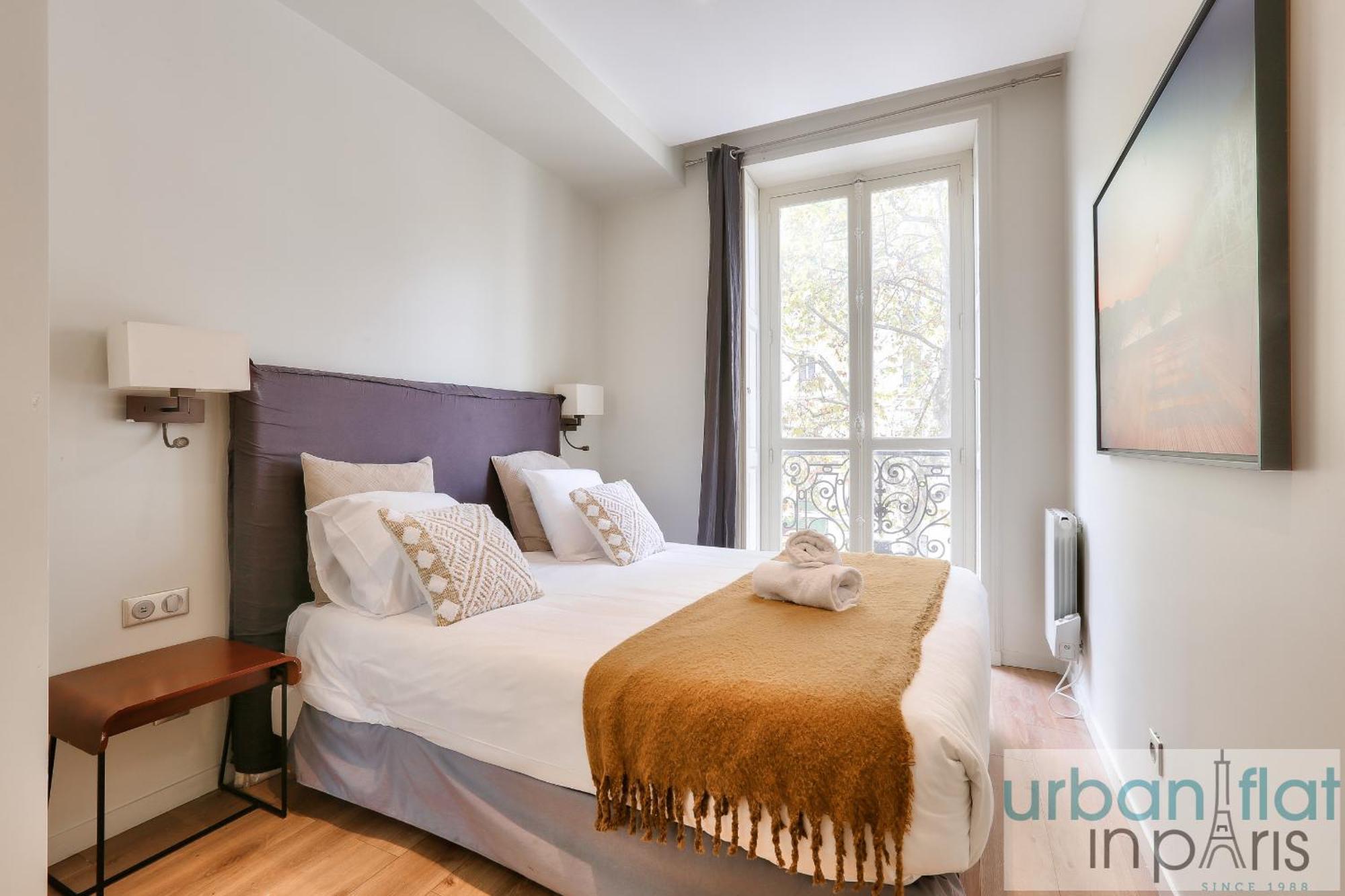 60-Luxury Parisian Home Sebastopol Exterior photo